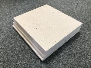 093. Ceramics 4509: 05 Främ.vdx3000