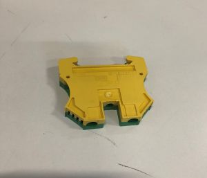 009. Terminal Blocks Yellow / green 10 mm2