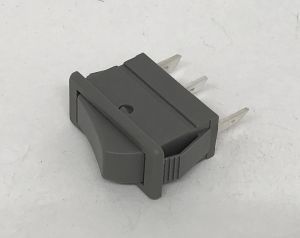 025. Pushbutton switch for hot water prioritising