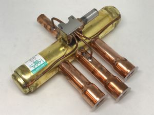 4-way valve CUB34DBE8