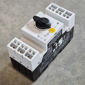026. Circuit breakers Pkzm0-16