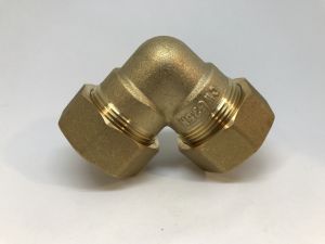 187. Coupling 28x28 Vinkel90º